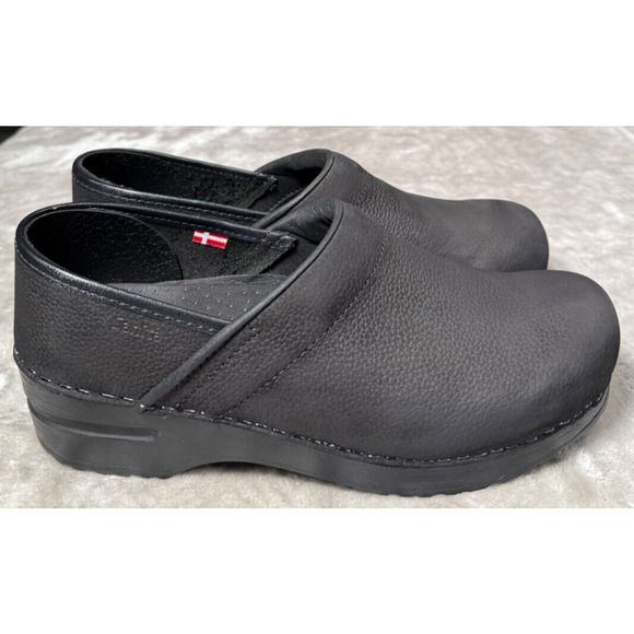 Sanita Professional Textured Oiled Black Leather Clogs Womens Size 8.5 9 EU 39 - Picture 1 of 9